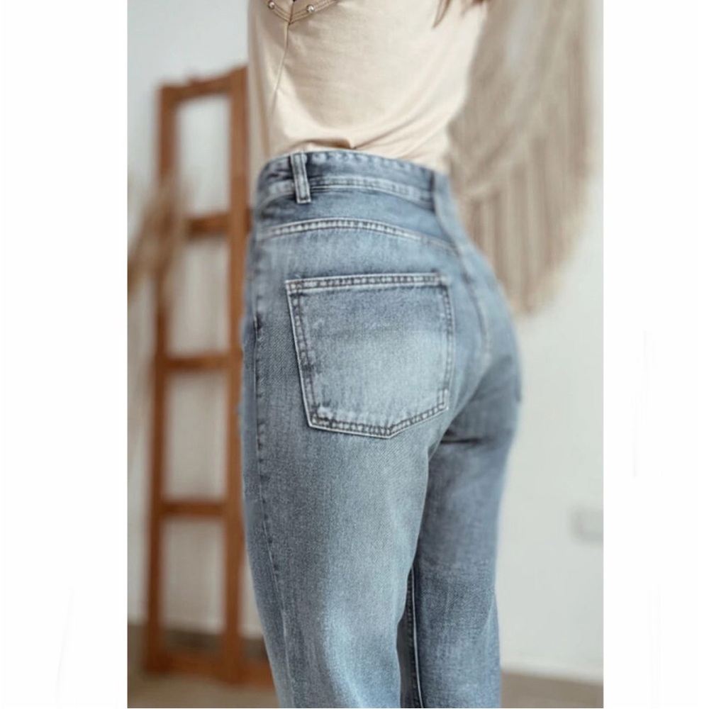 Beau Blue Slightly Distressed Ankle-Length Straight Jeans - Picture 4 of 6